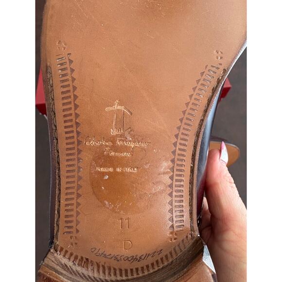 Salavatore Ferragamo Bordeaux Red Calf Cap Toe oxford work business  11 - Picture 8 of 11